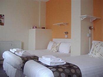 Gasthuis The Address 3*
